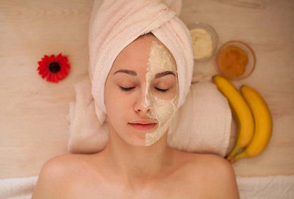 Massage kết hợp 5 loại mặt nạ dưỡng ẩm tốt nhất cho da trong mùa hanh khô